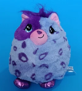 Misfittens Katze Plüsch lila Kätzchen Kätzchen mit Schwanz Basic Fun Serie - Bild 1 von 10