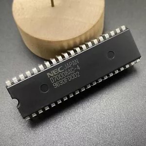NEC Z80 CPU D70008AC-4 4MHz DIP40 8Bit 5V Processor CMOS Microprocessor - Foto 1 di 4