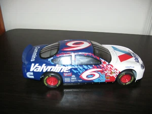 RACING CHAMPIONS COCHE-NASCAR- MARK MARTIN-DRIVER SERIE - FUNDICIÓN A PRESIÓN ESCALA 1:24 - Imagen 1 de 5