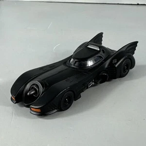 Jada Toys Batman (1989) BATMOBILE 1:32 Die-cast Vehicle - Picture 1 of 7