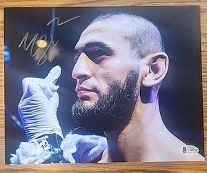Khamzat Chimaev UFC Champ signed Autogramm 8x10 Foto COA BAS Beckett #T40933 - Bild 1 von 3