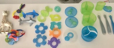 Paquete para bebés - artículos de alimentación  Foto 1 de 4