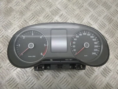 2011 VOLKSWAGEN POLO 1.2 DIESEL KPH SPEEDOMETER INSTRUMENT CLUSTER 6R0920861E - Image 1 of 4