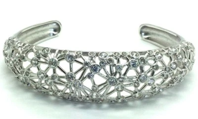 Elegante brazalete brazalete ancho de plata de ley 925 con cúpula floral dispersa de circonita cúpula Foto 1 de 3
