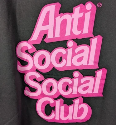 Sudadera con Capucha Anti Social Club Talla XXL Para Hombre Nueva con Etiquetas Barbie Rosa Sobre Negro Foto 1 de 4