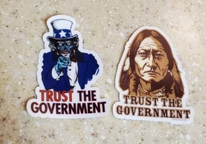 TRUST THE GOVERNMENT Aufkleber Konvolut 4 politische Sticker  - Bild 1 von 8