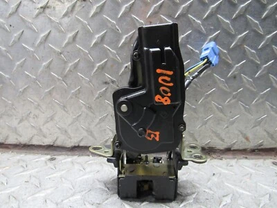 2006 PONTIAC VIBE REAR TAILGATE HATCH GLASS LATCH LOCK ATUATOR - Image 1 of 4