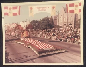 7x9 Color Press Photo Cotton Bowl Festival Parade New Year’s Day 1/1/1966 Bell - Picture 1 of 2