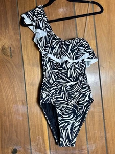 NWT Gottex Women's One Piece Swimsuit Size 8 Black White One Shoulder - Picture 1 of 6