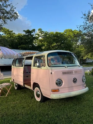 Volkswagen Bus/Vanagon 1975  Foto 1 de 4