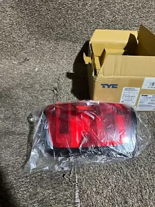 OEM TYC Tail Light 11-6700-90-9 For 16-18 Chevy Silverado Left Hand Driver - Picture 1 of 6