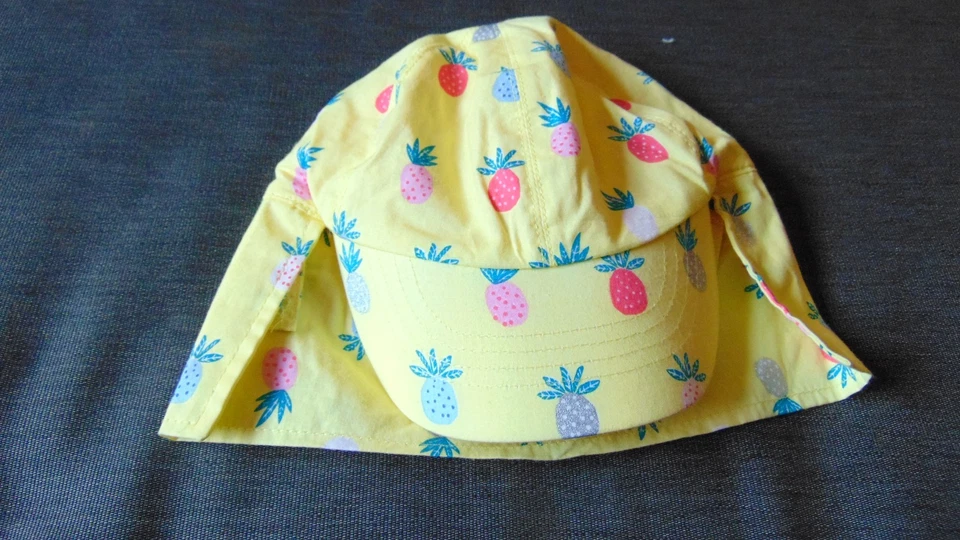 M&S Hat Cap 100%Cotton Pineapple Print w/Neck Cover 3-6m Yellow Mix BNWT - Image 1 of 1