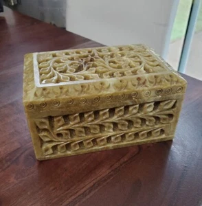 Vintage Intricate Hand Carved Soapstone Trinket/Marble Jewelry Box - 6x4” - Picture 1 of 10