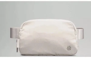 Lululemon Everywhere Belt Bag -White Opal New With Tags Regular  1 Lt Sold Out - Picture 1 of 3
