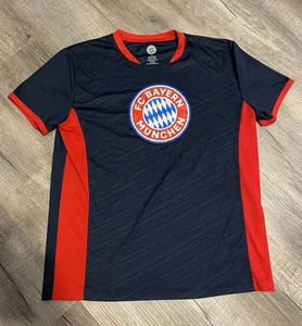 Camiseta de fútbol FC Bayern Munich Crest juvenil talla L usada - Imagen 1 de 8