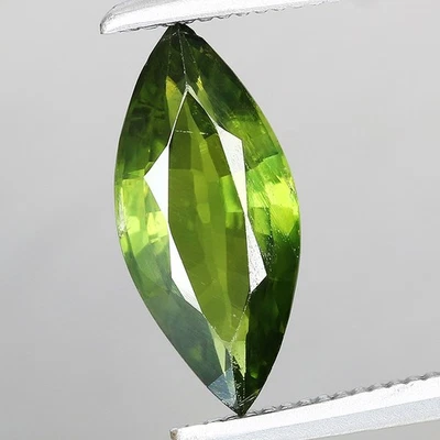 1.25ct Marquise Natural Unheated Green Sapphire Bangkaja Chanthaburi, Thailand - Image 1 of 4