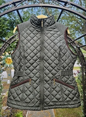 WeatherProof Women's Dark Green Quilted Puffer Vest/ Faux Fur Lined (M) Full... - Image 1 of 4