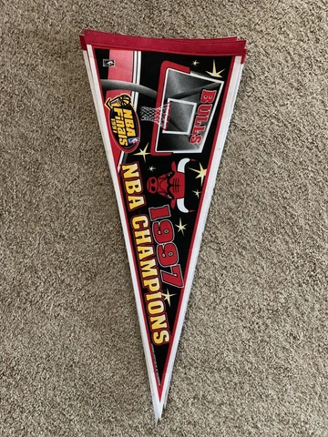 Vintage Chicago Bulls 1997 NBA Champions Finals Pennant 12x30 Cover