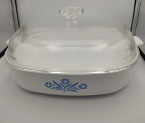 Corning Ware Cornflower Blue 2 QT Square Casserole with Lid P-16-B 1961-1966 - Picture 1 of 9