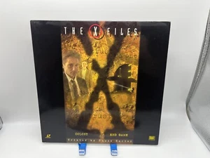 "The X-Files" Two Episodes Laserdisc LD - Colony & End Game - Picture 1 of 3