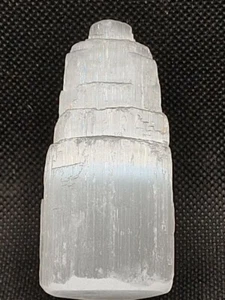 Monolite in SELENITE torre pietra naturale sericolite cattedrale pietra di luna - Imagen 1 de 6