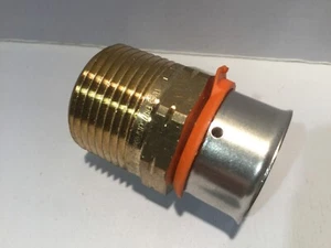 Adaptador macho Viega 90521 cero sin plomo 1/2” Pex a 1/2” con funda  - Imagen 1 de 1