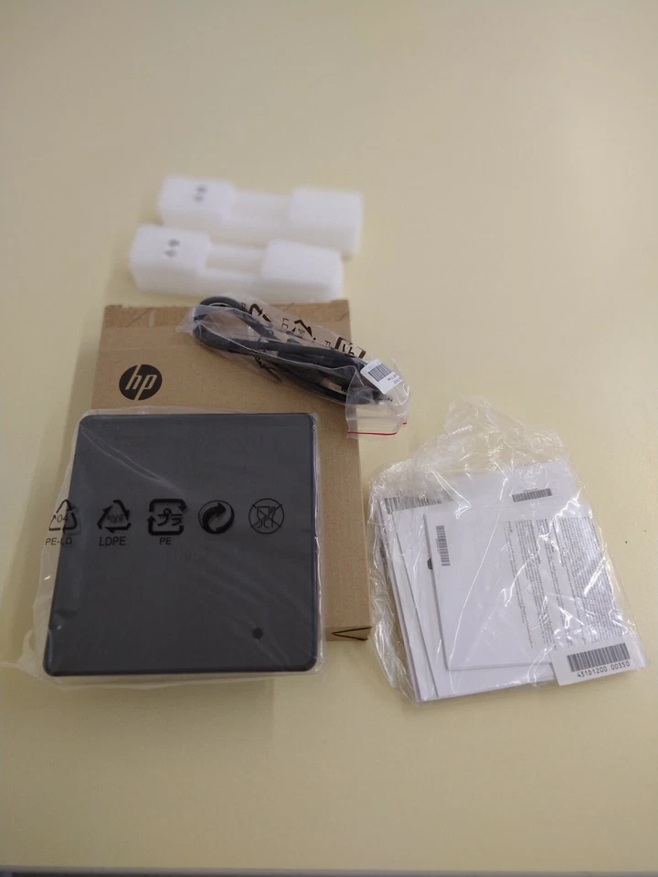 HP USB EXTERNAL DVDRW DRIVE - Immagine 1 di 1
