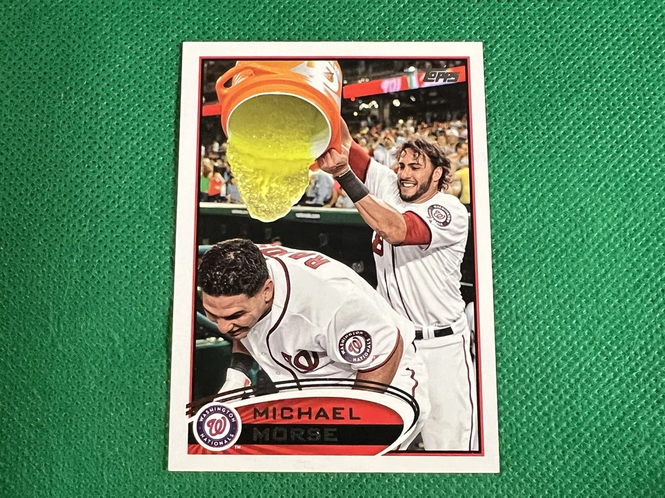 Topps #165B 2012 Michael Morse VAR SP Gatorade ducha Nacionales de Washington Foto 1 de 1