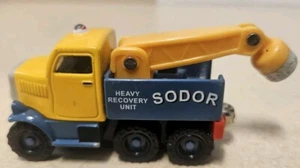 Thomas & Friends Train Butch Sodor Heavy Recovery Unit Tow Truck Magnet Diecast - Picture 1 of 7