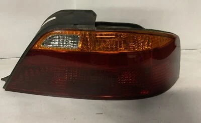 ACURA TL 1999-2003 LUZ TRASERA LATERAL pasajero ahorra💵💵💰💰 Foto 1 de 4