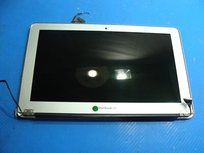 MacBook Air 11" A1465 Mid 2013 MD711LL/A OEM LCD Screen Assembly Silver 661-7468 - Image 1 of 4