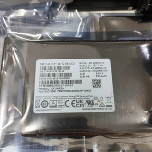 Samsung BM1743 30.72TB U.2 PCIE 4.0 MZWMO30THCLF-00AG5 MZ-WMO30T0 SSD NEW - Picture 1 of 5