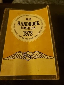 AOPA HANDBOOK FOR PILOTS 1972 - Bild 1 von 5
