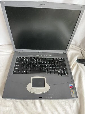 Acer Travelmate 290 Series CL51 For PARTS / REPAIR - Image 1 of 4