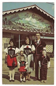  SUGARCREEK Ohio SWISS FAMILY CHALET Art Railroad Tunnel Gottard Postcard 1979 - Picture 1 of 2