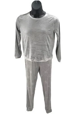 Juego de pijama Juicy Couture de terciopelo polar en relieve gris carbón Foto 1 de 2