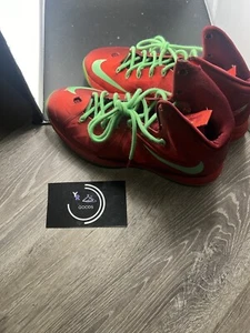 Size 10.5 - Nike LeBron 10 christmas 2012 - Picture 1 of 8