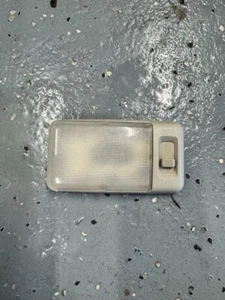 2000 - 2002 Land Rover Discovery Ii 2 Dome Light Lamp Console Overhead Rear Oem - Picture 1 of 6