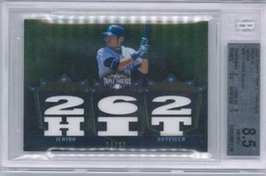 2007 Topps Triple Threads 262 Hit jersey relic - BGS 8.5 - Picture 1 of 2