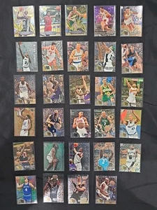 Lot of (29) 1995-96/1996-97 Fleer Metal Basketball - Garnett/Pippen/Rodman + - Picture 1 of 10