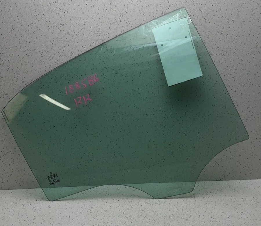 2010 2011 2012 2013 Mercedes-Benz MERCEDES E-CLASS Right Rear Door Glass/window Foto 1 de 4
