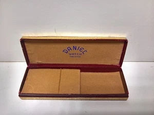 RARA SCATOLA VINTAGE PER OROLOGIO DANIEL WATCH - Picture 1 of 9