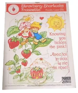 1981 Strawberry Shortcake Puzzle - "Knowing You Tickles Me Pink!" - Bilingual - Picture 1 of 10