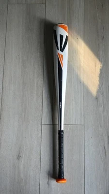 Bate de béisbol compuesto Easton Mako IMX JBB15MKB 28”16 oz. 2 3/4 USSSA BPF 1.15 Foto 1 de 3