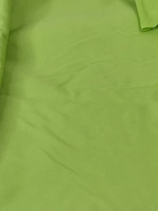 Unbranded Polyester Blend Fabric Bright Green 5 yards 58" Wide Silky Lightweight - Picture 1 of 4