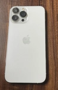Apple iPhone 13 Pro Max - 256GB - Silver (Unlocked) A2643 (GSM) - Afbeelding 1 van 1