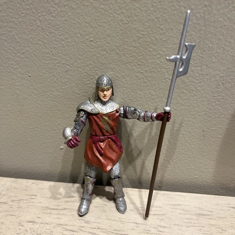 Disney Chronicles of Narnia The Lion Witch & Wardrobe PETER Action Figure 2008 Cover