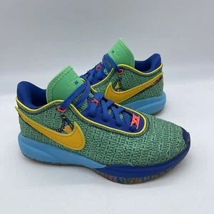 Nike LeBron 20 SE GS Kaleidoscope Youth Size 5.5Y Sneakers DV3021-300 Basketball - Picture 1 of 10