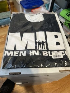 NWT Men In Black M Medium Unisex Shirt Tee - Picture 1 of 5