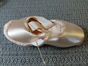 Suffolk Spitzenschuhe: Spotlight Standard Größe 6,5 XXX nagelneu nie getragen - Bild 1 von 8